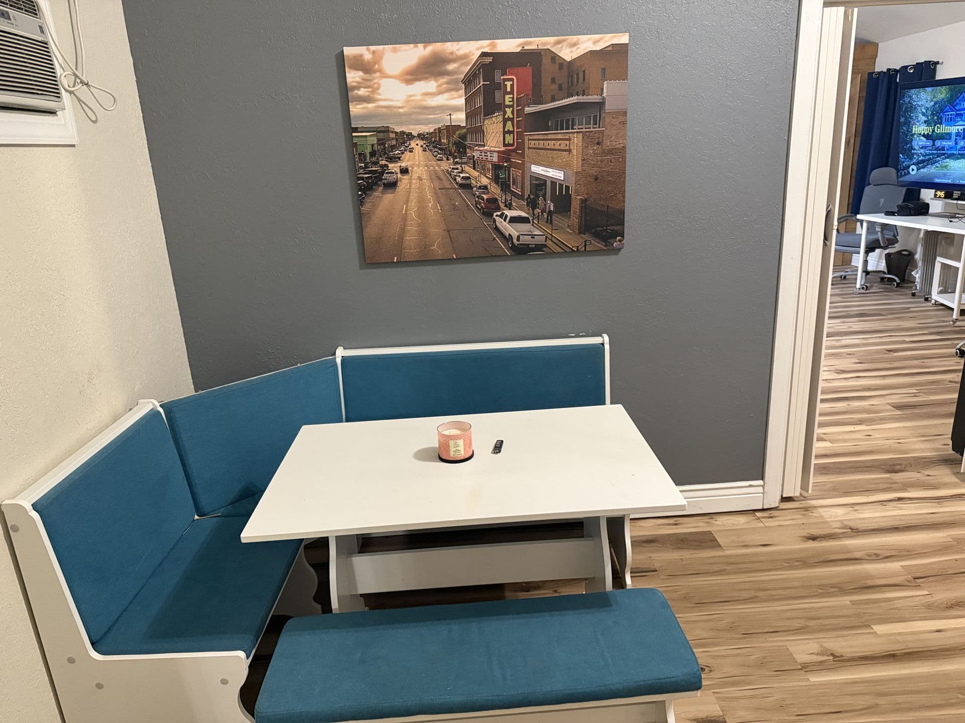 Breakfast nook with booth seating